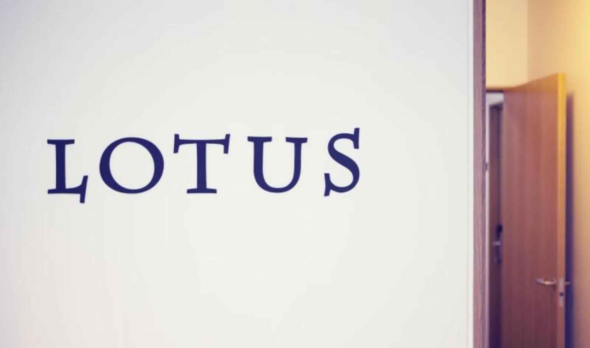 Hotel Lotus ريكيافيك المظهر الخارجي الصورة